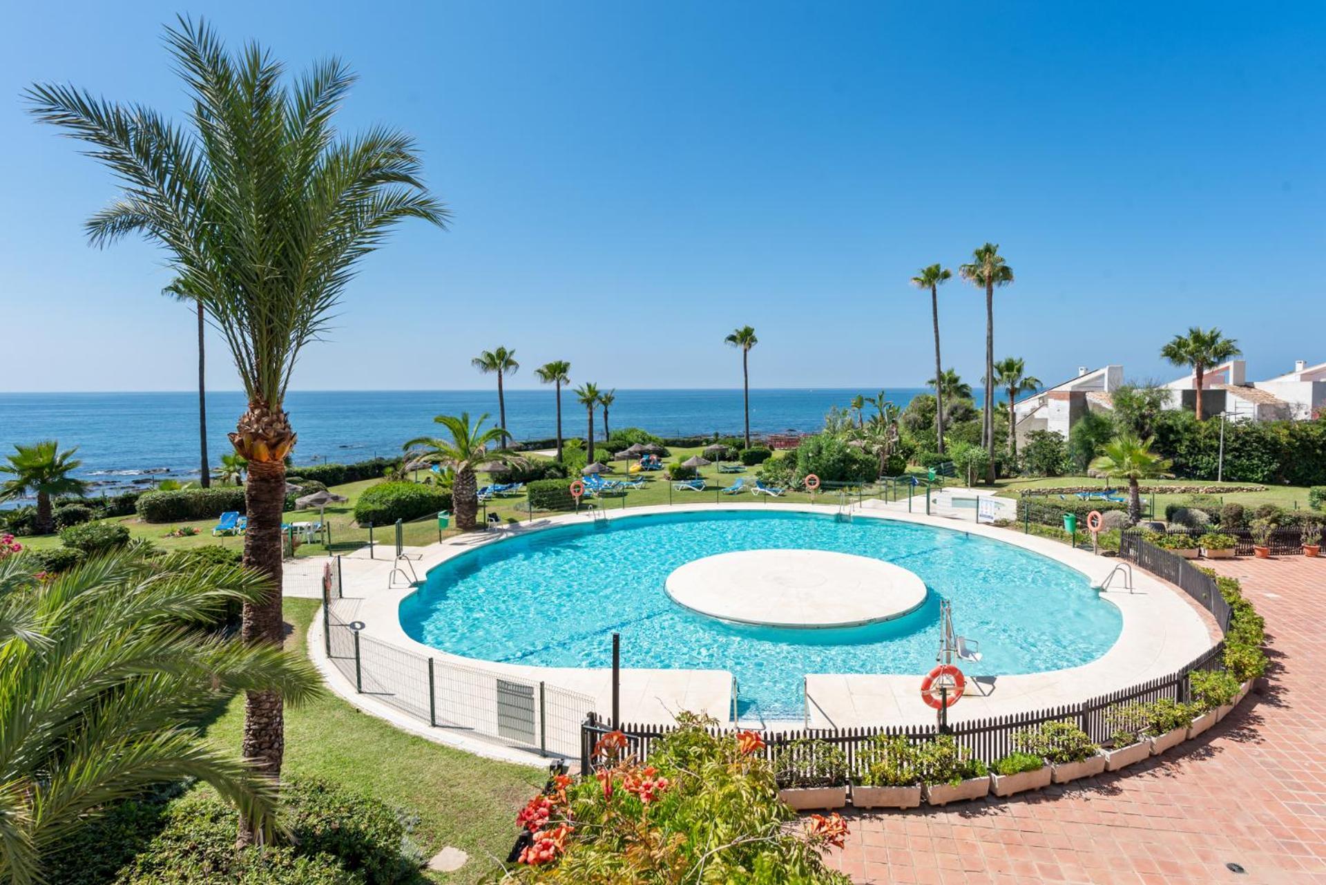 Miraflores Apartments By The Beach Costa Del Sol Sitio de Calahonda Екстериор снимка