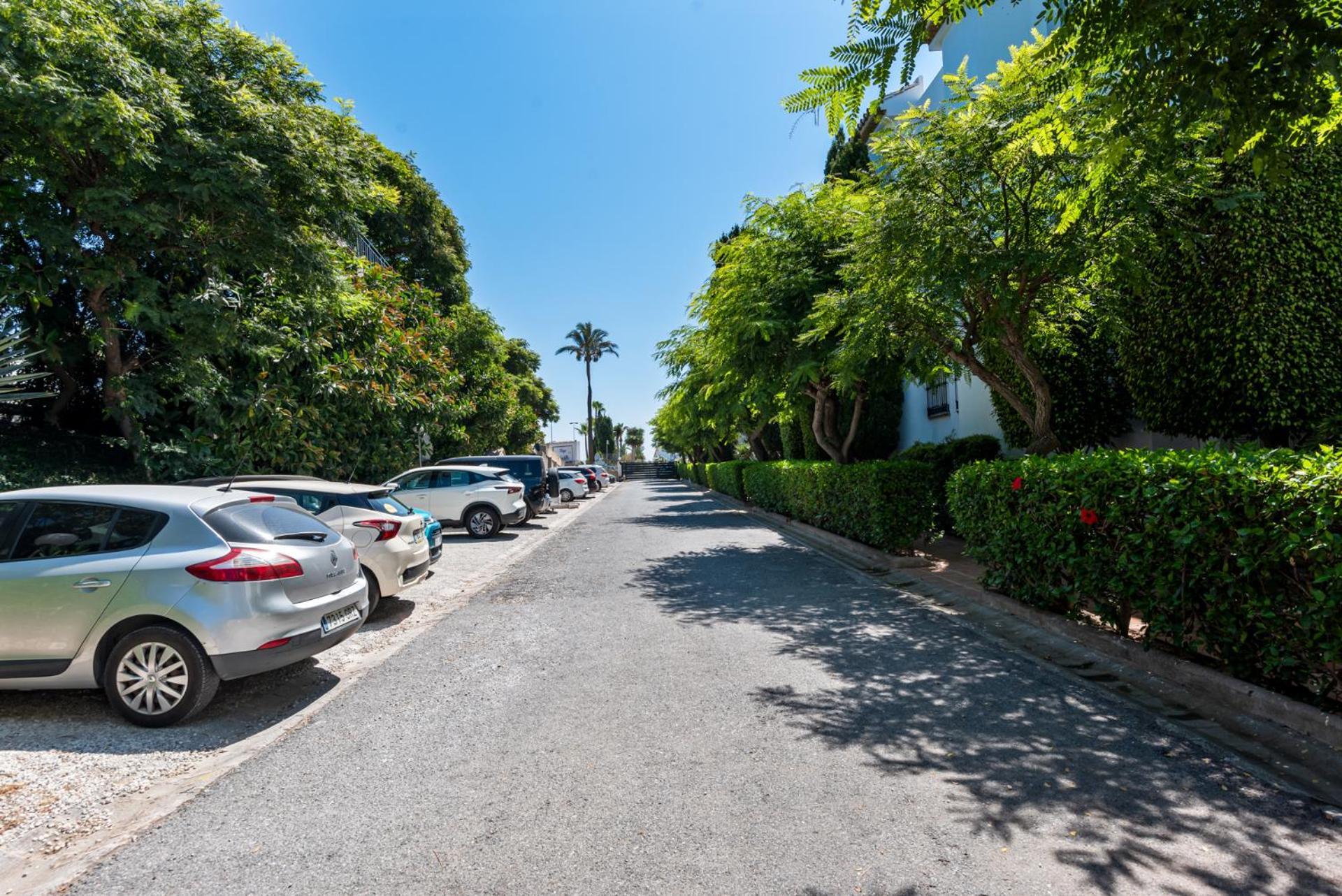 Miraflores Apartments By The Beach Costa Del Sol Sitio de Calahonda Екстериор снимка