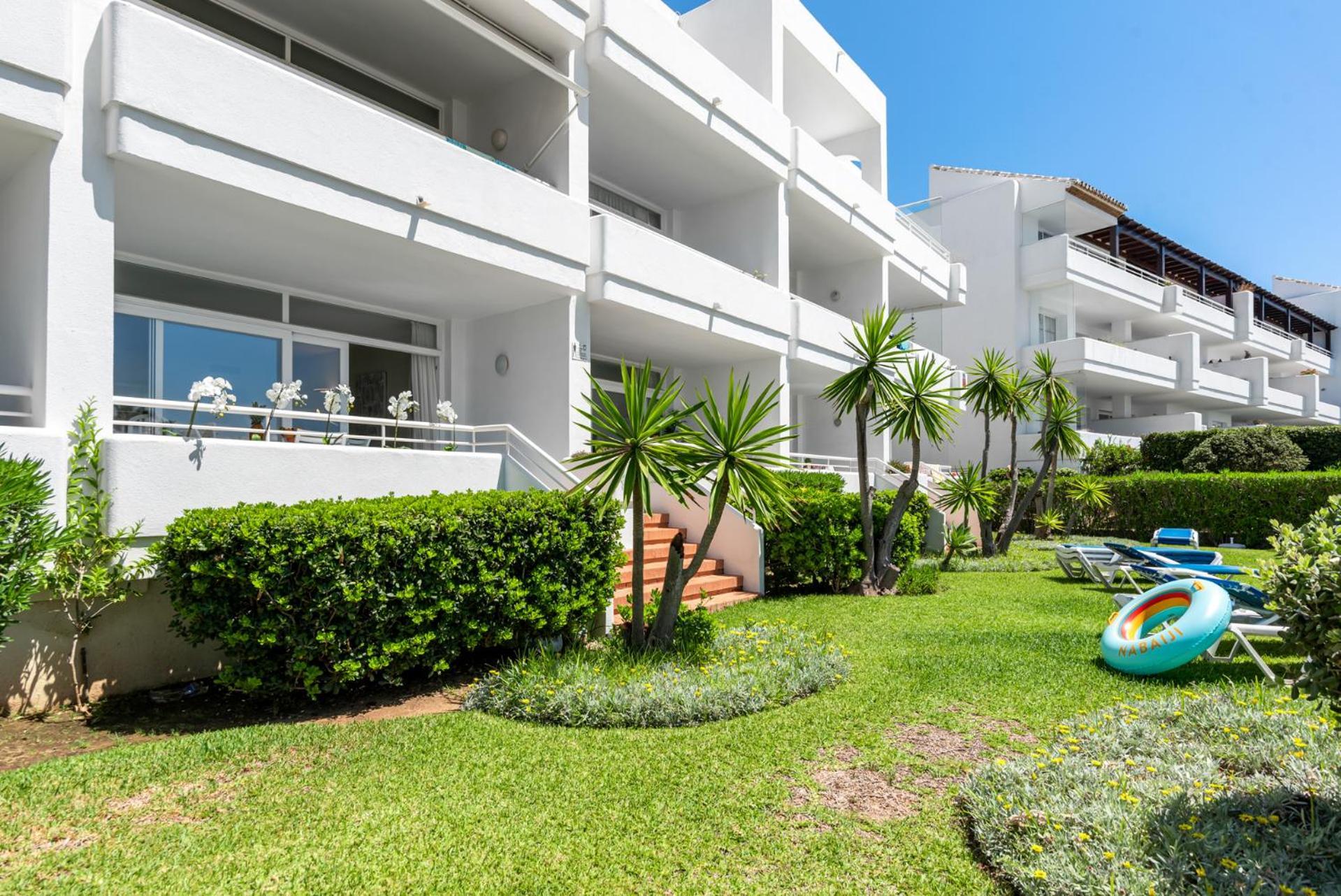 Miraflores Apartments By The Beach Costa Del Sol Sitio de Calahonda Екстериор снимка
